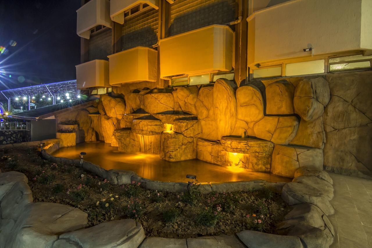 Grand Terme Hotel Kirsehir ภายนอก รูปภาพ