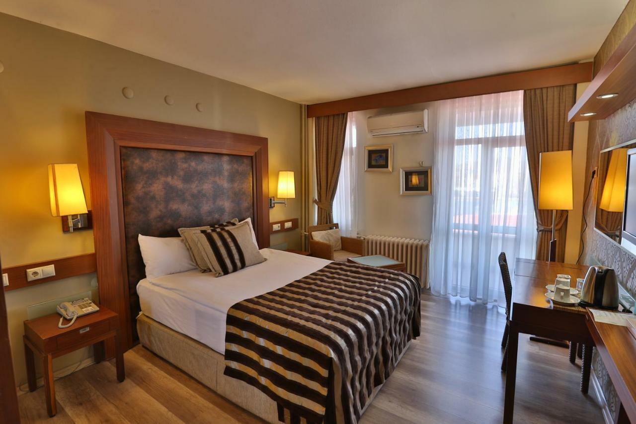 Grand Terme Hotel Kirsehir ภายนอก รูปภาพ